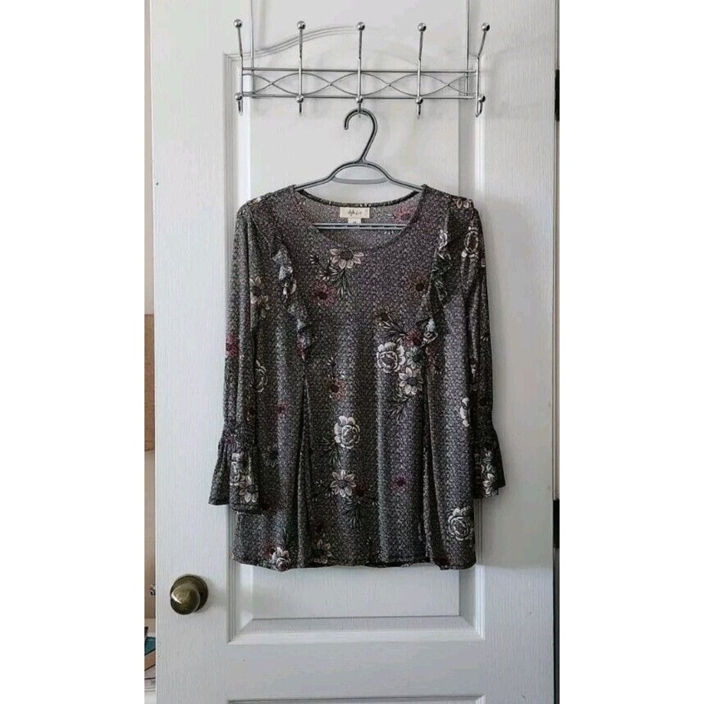 Style Co Women's Floral Bohemian pleated Blouse Bell Long Sleeve Ruffle Gray XS